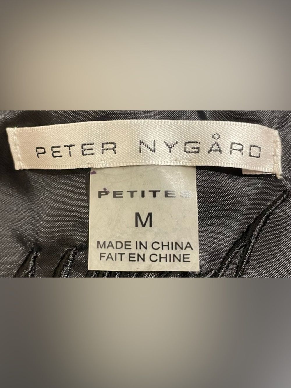 Peter Nygård NWT Women’s Size M 2011 Limited Edition Christmas Leather Jacket PM - Picture 10 of 14